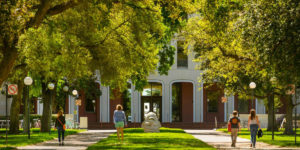 加州大学戴维斯分校 University of California-Davis